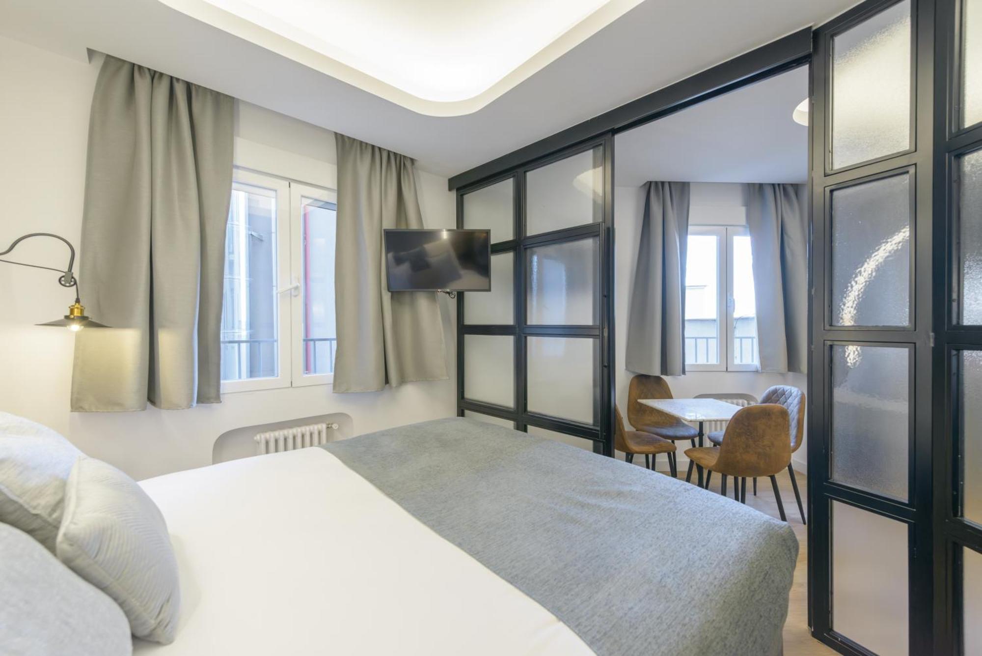 Gran Via Capitals By Monaro***** Apartment มาดริด ภายนอก รูปภาพ