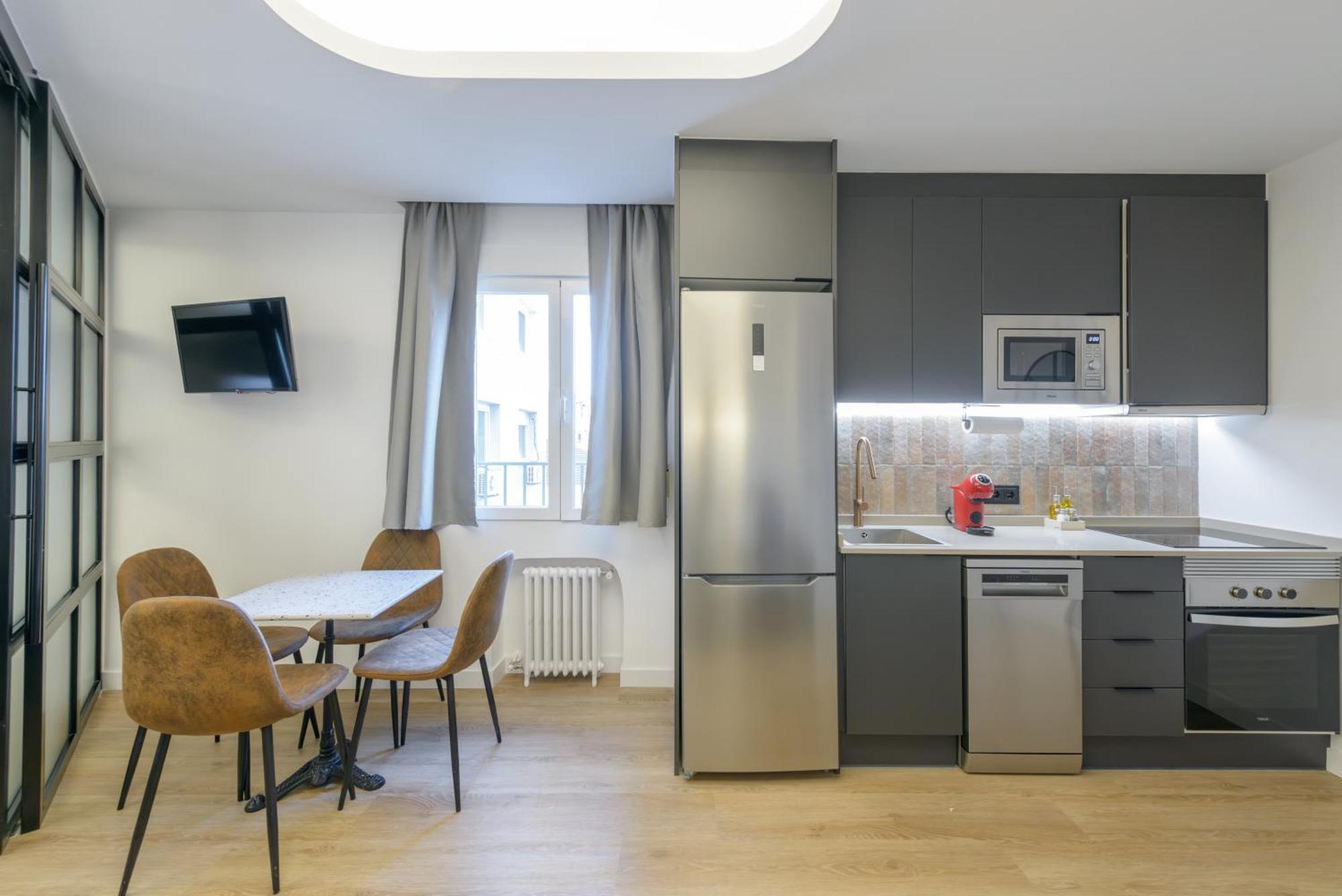 Gran Via Capitals By Monaro***** Apartment มาดริด ภายนอก รูปภาพ