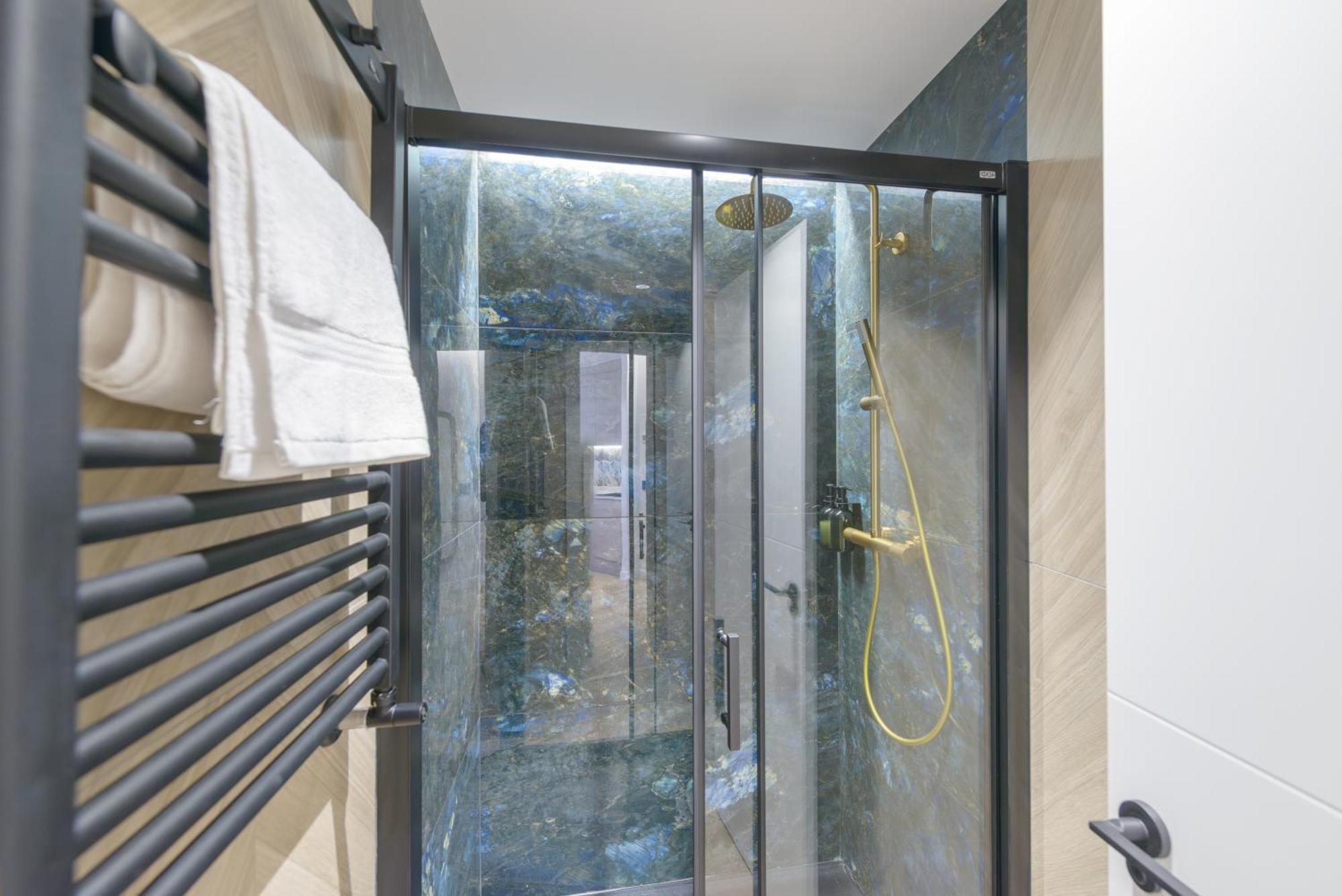 Gran Via Capitals By Monaro***** Apartment มาดริด ภายนอก รูปภาพ
