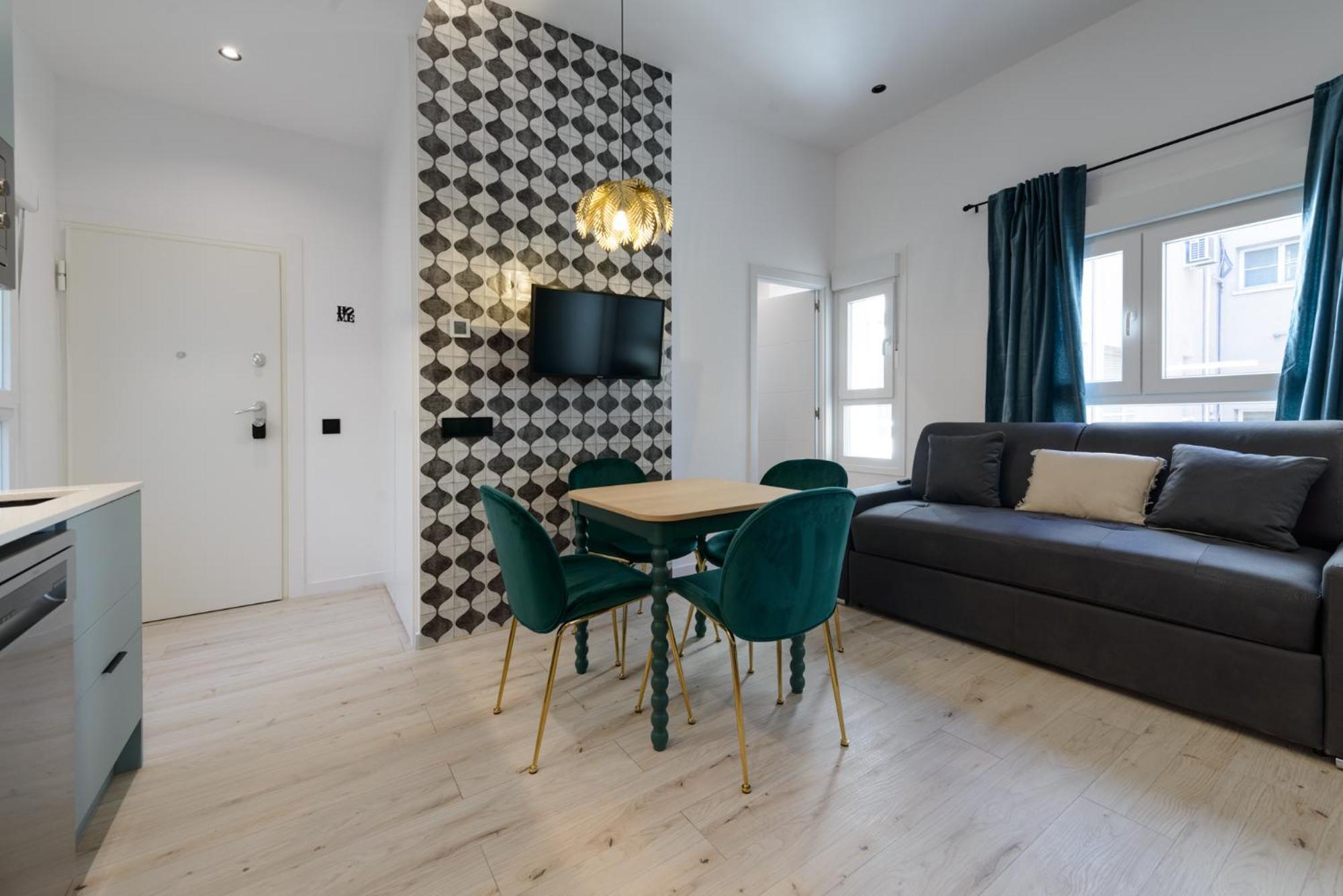 Gran Via Capitals By Monaro***** Apartment มาดริด ภายนอก รูปภาพ